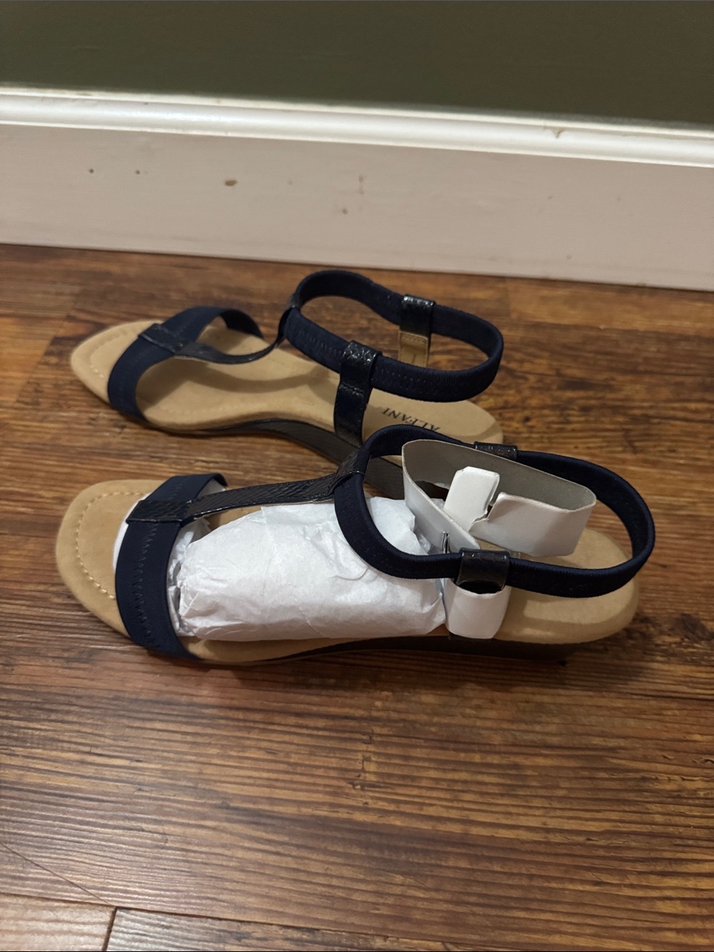 Alfani Navy Blue Sandals - Picture 4 of 8